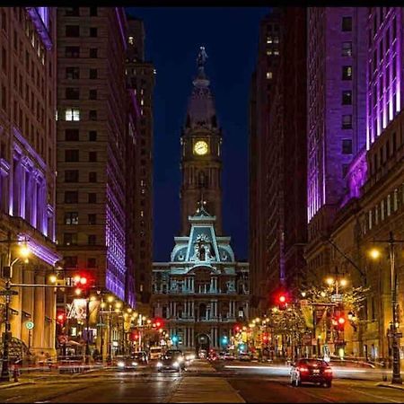 404 Rose In The City 1 Bd Living Room In Center City Philadelphie Extérieur photo