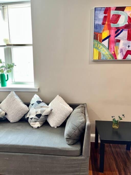 404 Rose In The City 1 Bd Living Room In Center City Philadelphie Extérieur photo